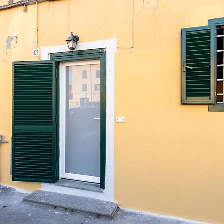 Livorno Yellow Apartament Near The Sea Zewnętrze zdjęcie