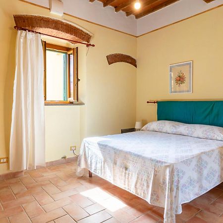 Livorno Yellow Apartament Near The Sea Zewnętrze zdjęcie